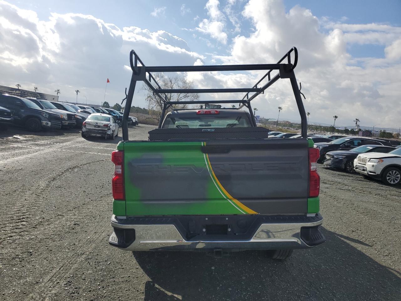 2021 Chevrolet Silverado - Image 6