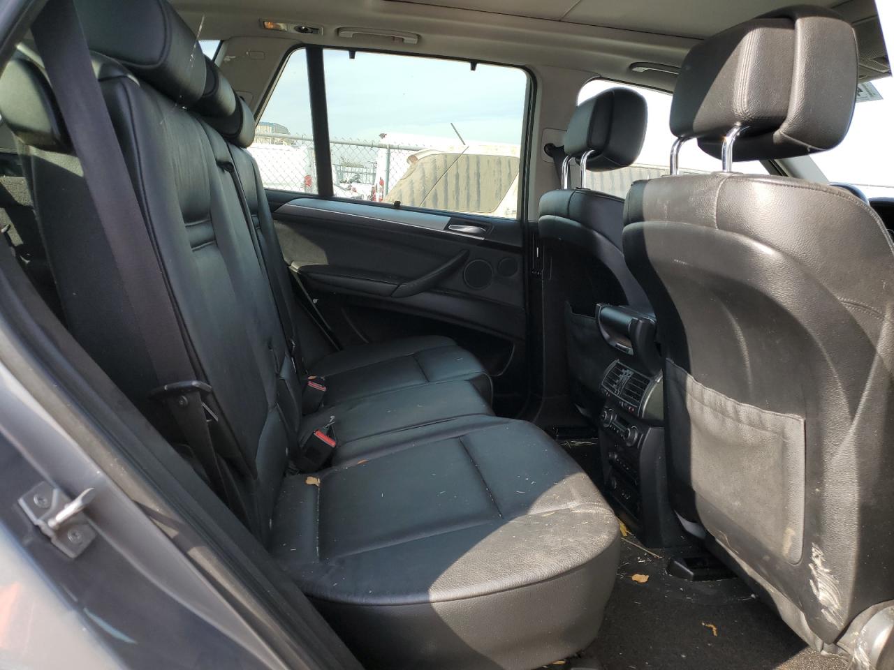 2012 BMW X5 - Image 11