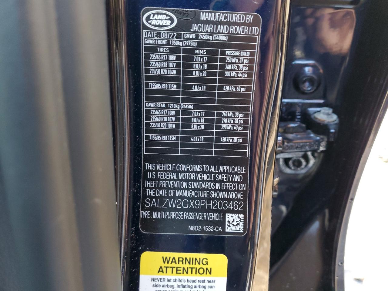 2023 Land Rover Range Rover - Image 13