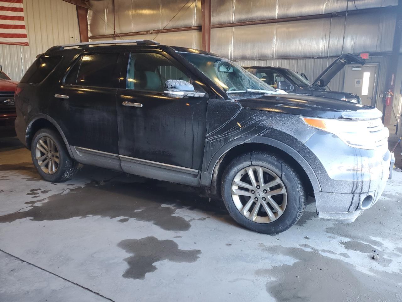 2015 Ford Explorer - Image 4