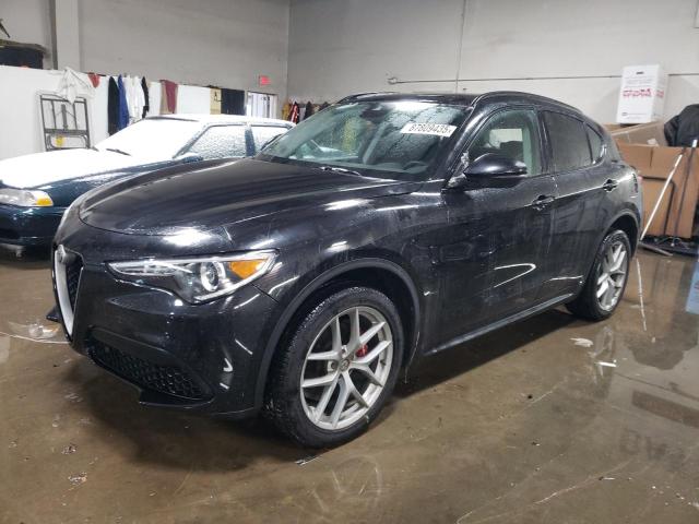 2018 Alfa Romeo Stelvio Sport