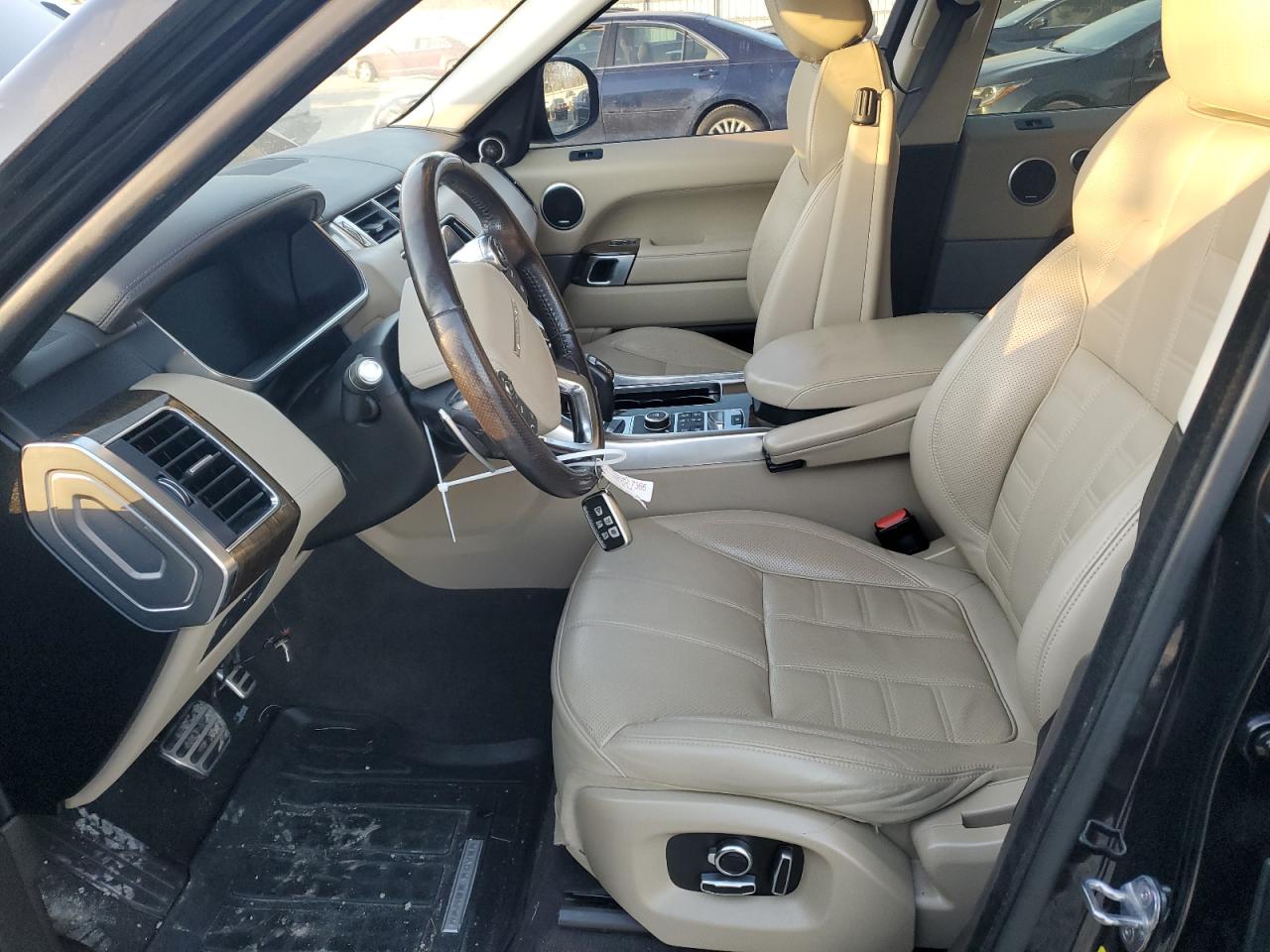 2016 Land Rover Range Rover - Image 7