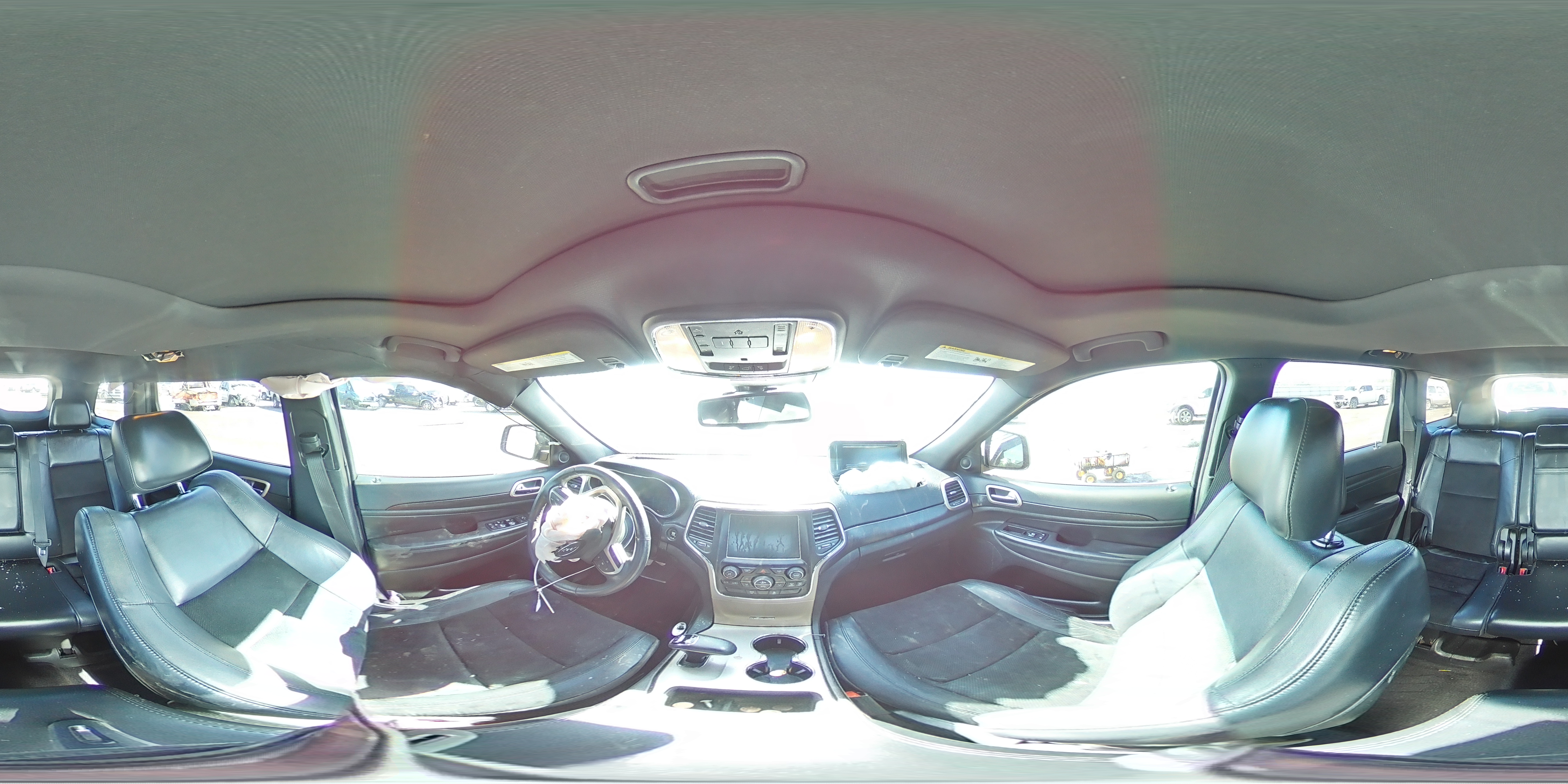 2015 Jeep Grand Cherokee - Image 13