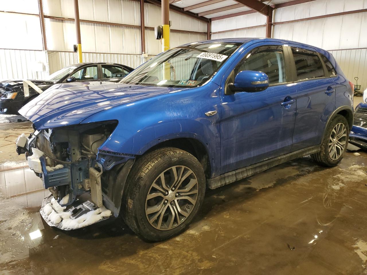2017 Mitsubishi Outlander - Image 1