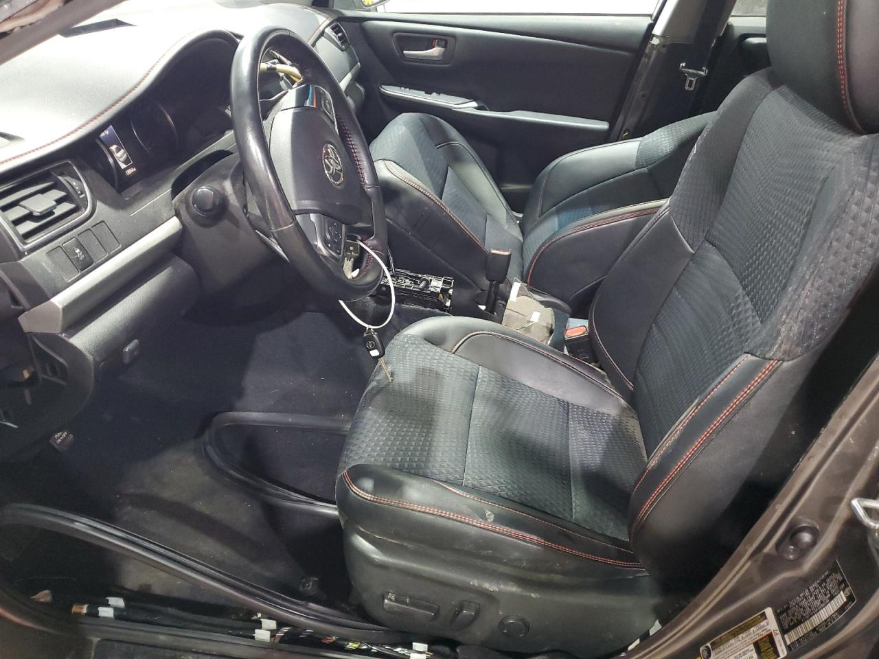 2015 Toyota Camry - Image 7