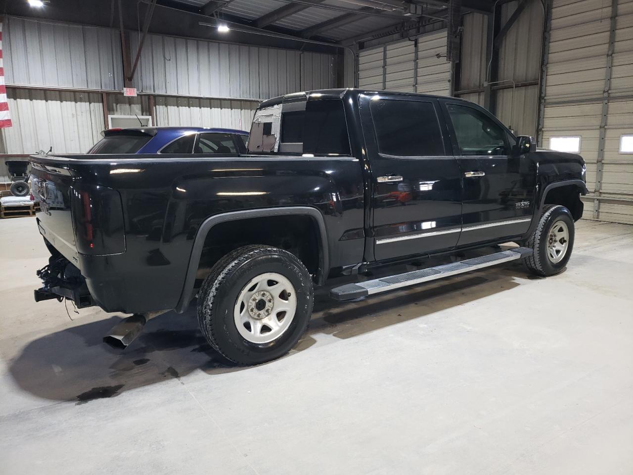 2018 GMC Sierra - Image 3