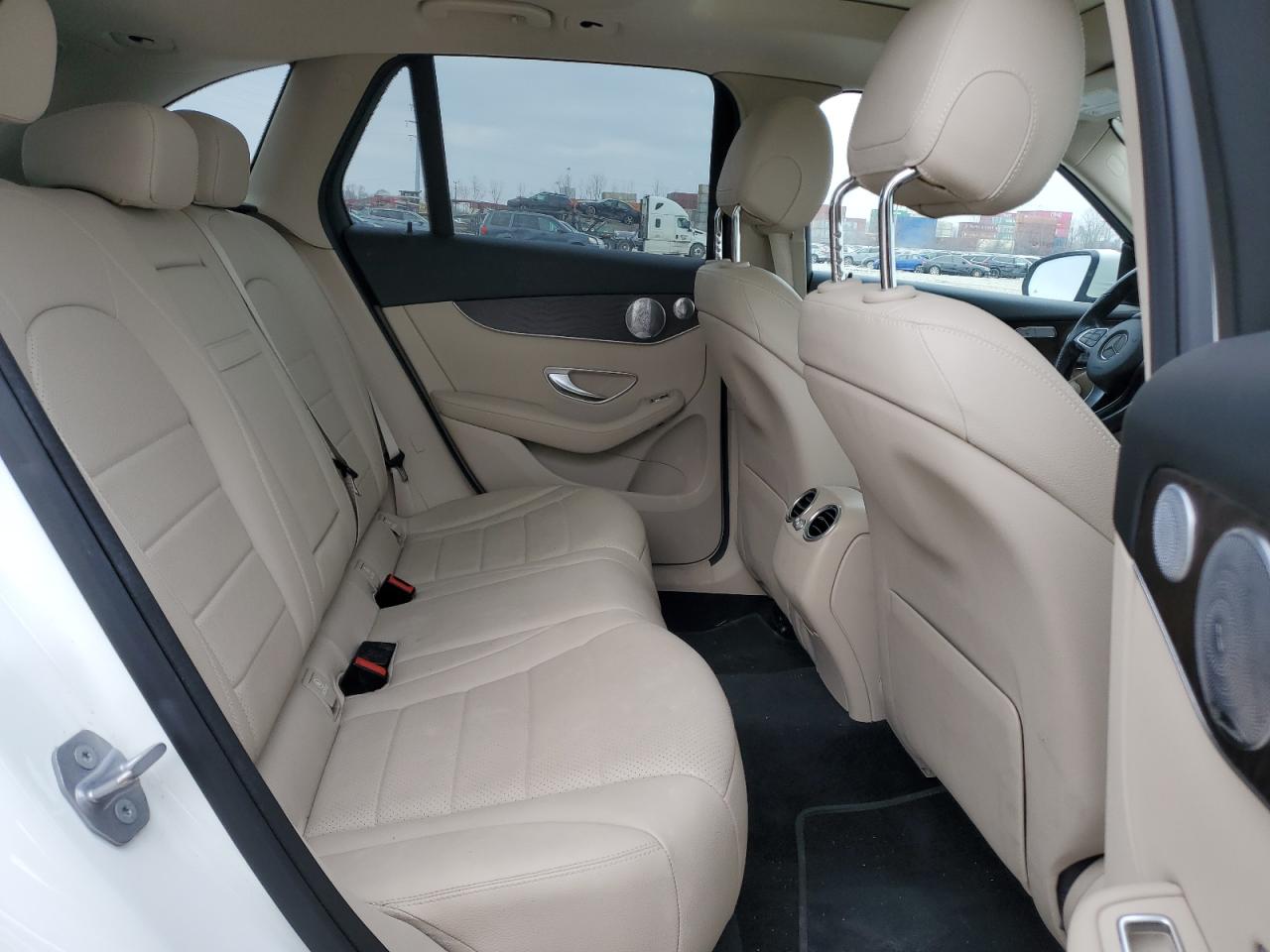 2019 Mercedes-Benz GLC - Image 11