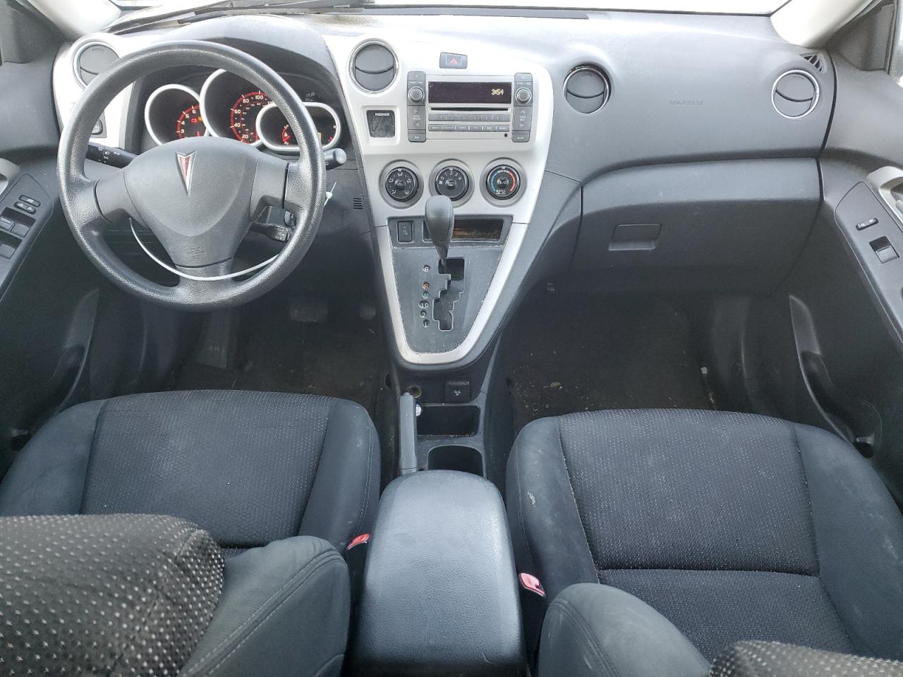 2009 Pontiac Vibe - Image 8
