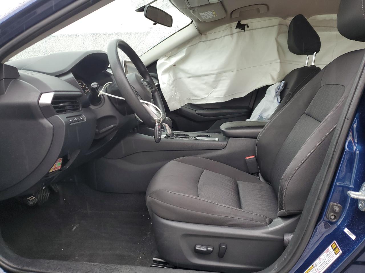2020 Nissan Altima - Image 7