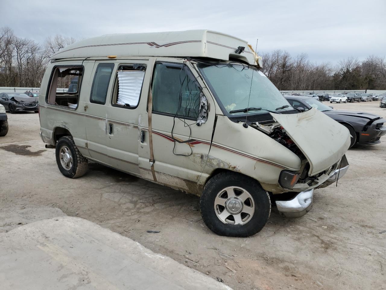 2005 Ford Econoline - Image 4