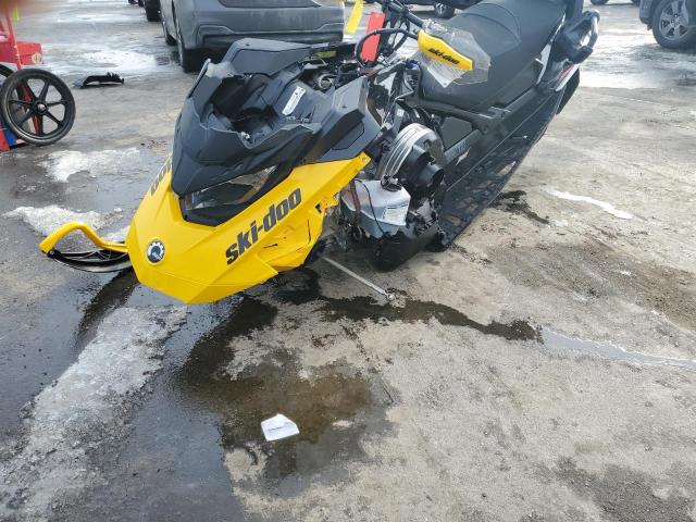 2025 SKIDOO MXZ600
