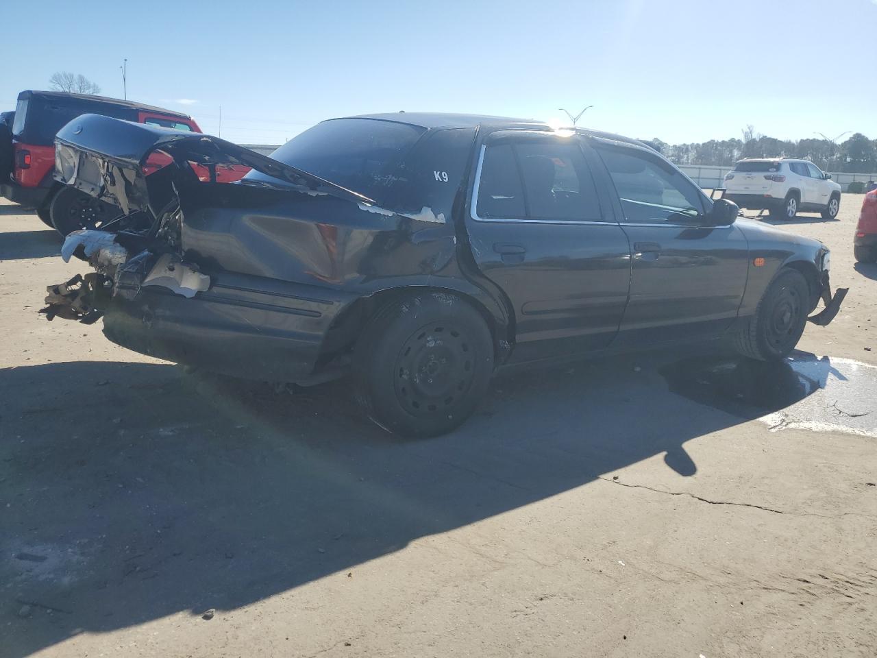 2008 Ford Crown Victoria - Image 3