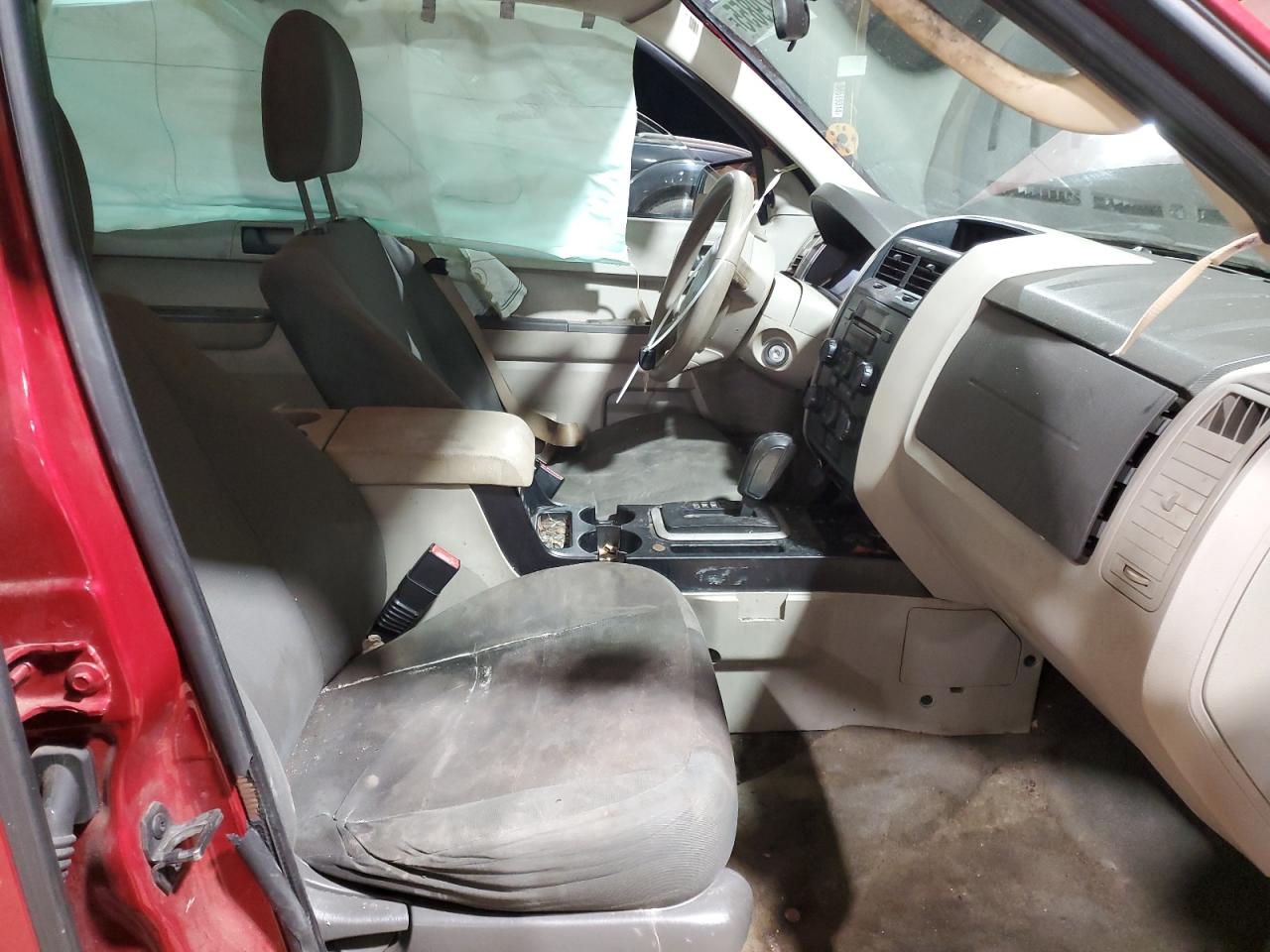 2010 Ford Escape - Image 7