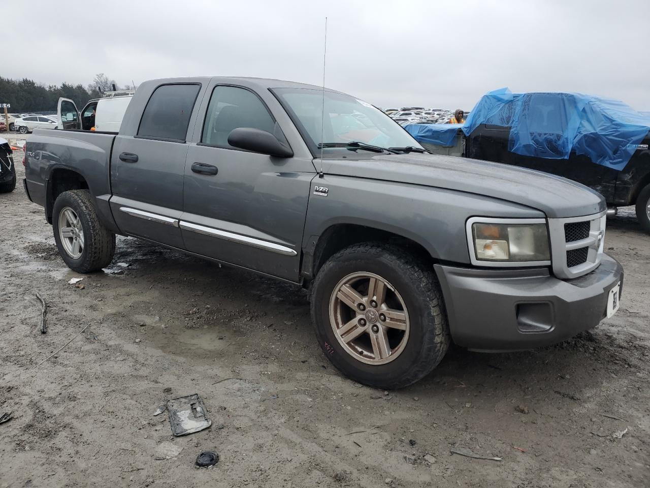 2010 Dodge Dakota - Image 4