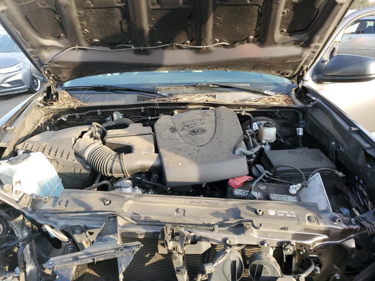 2019 Toyota Tacoma - Image 13