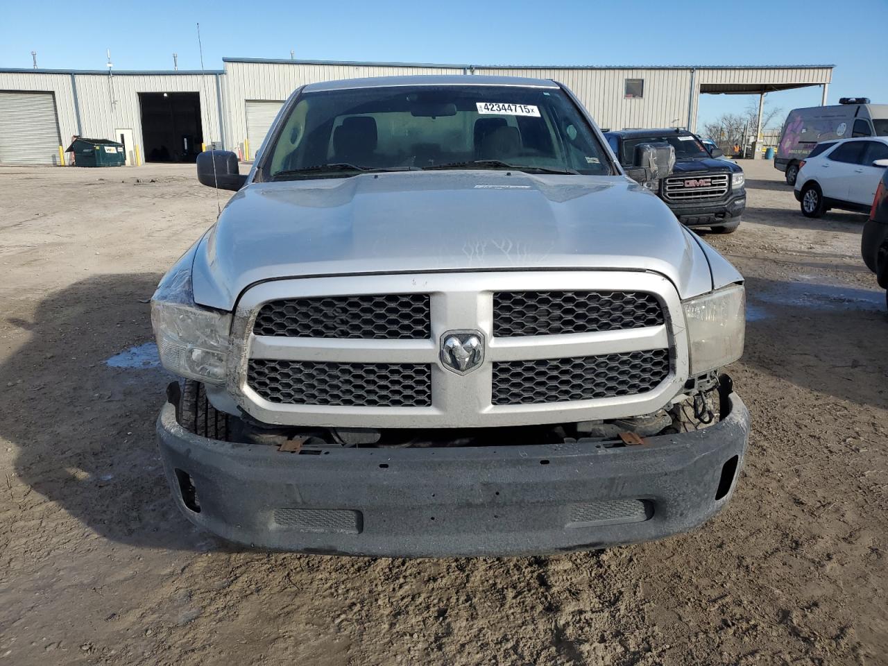2016 RAM 1500 - Image 5