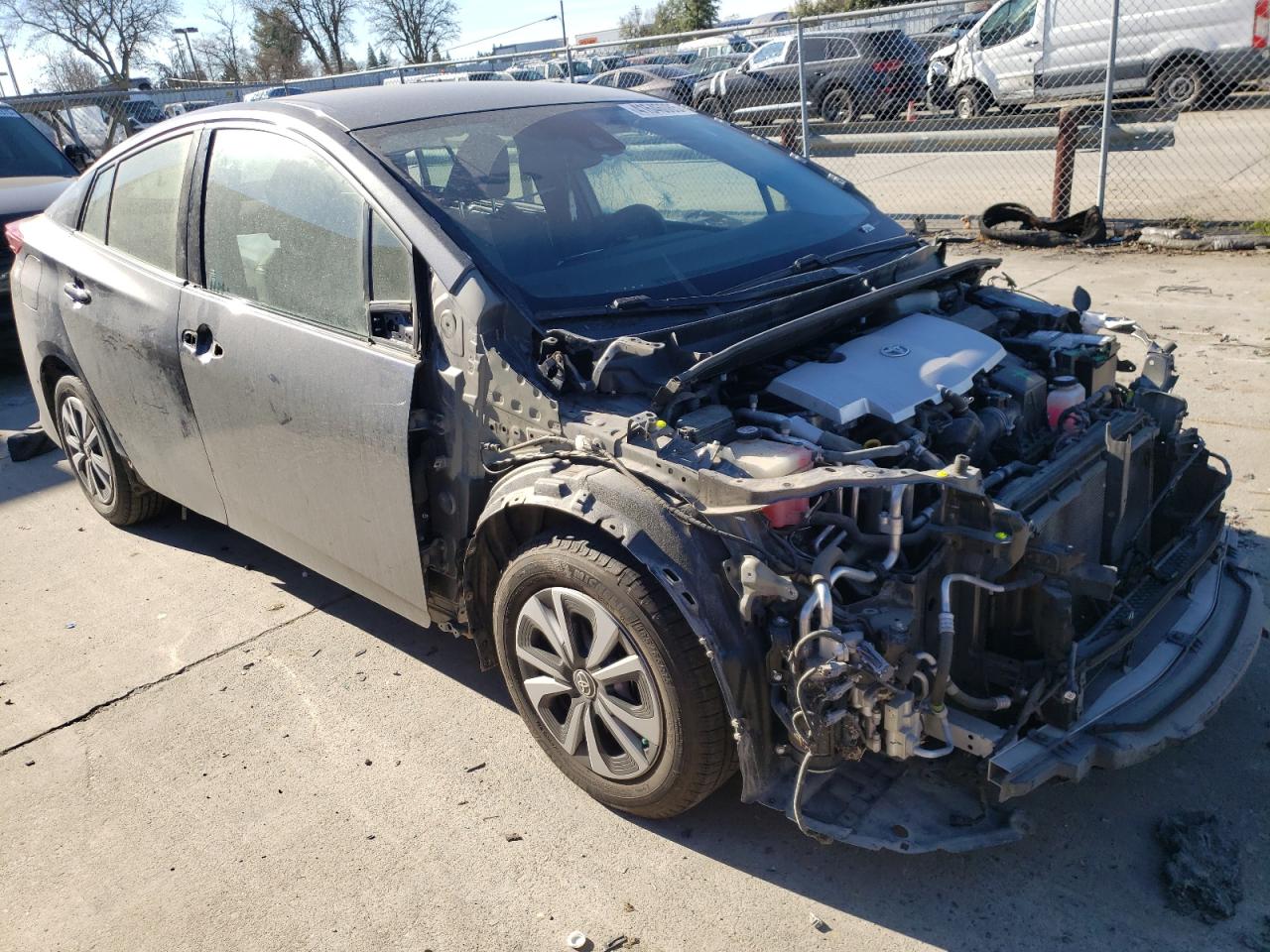 2017 Toyota Prius - Image 4