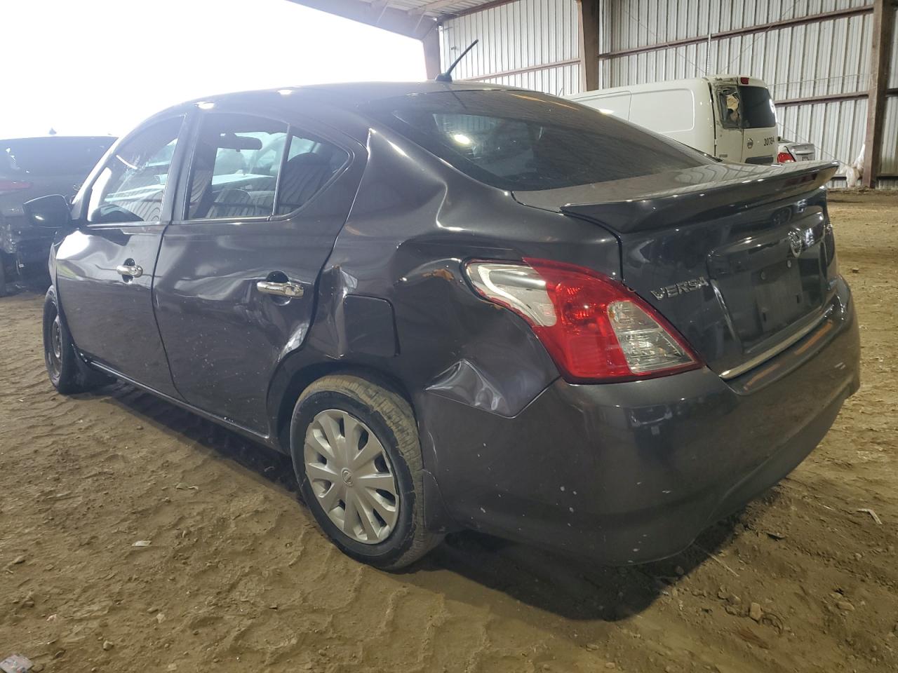 2015 Nissan Versa - Image 2