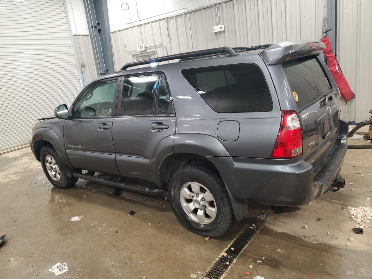 2008 Toyota 4Runner - Image 2