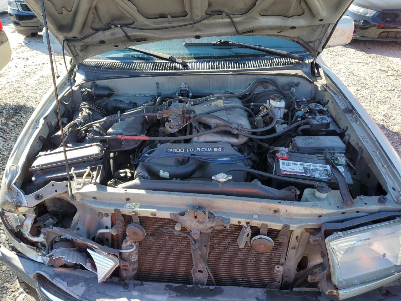 2000 Toyota 4Runner - Image 12