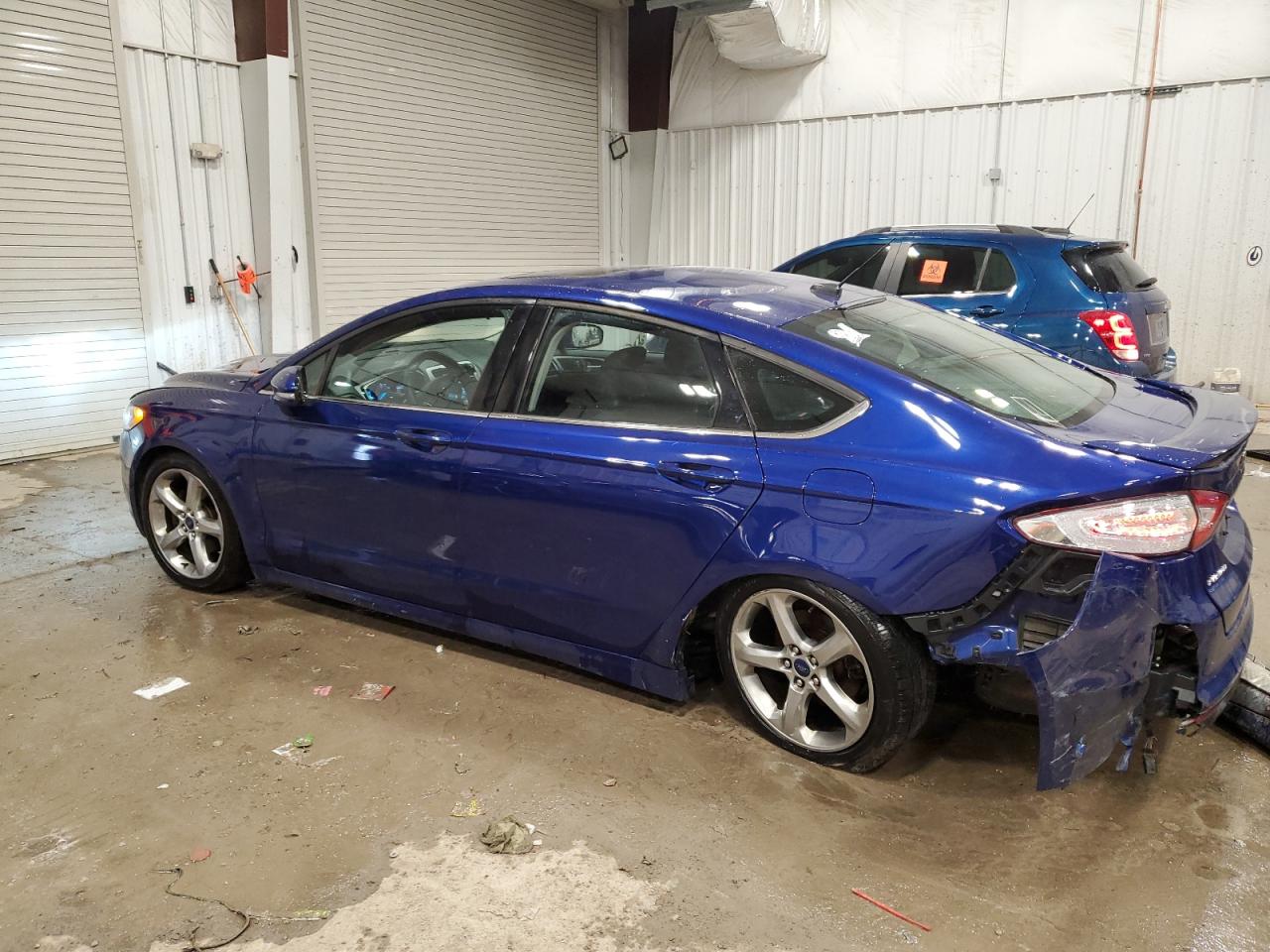 VIN 3FA6P0HD8GR205935 2016 FORD FUSION no.2