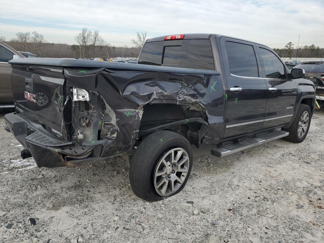 2015 GMC Sierra - Image 3