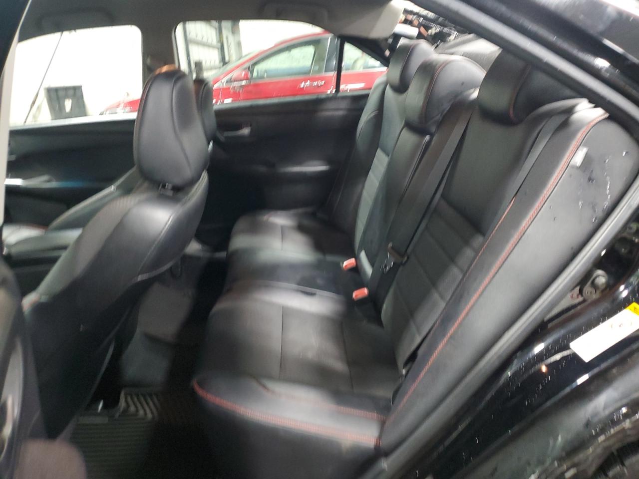 2016 Toyota Camry - Image 11
