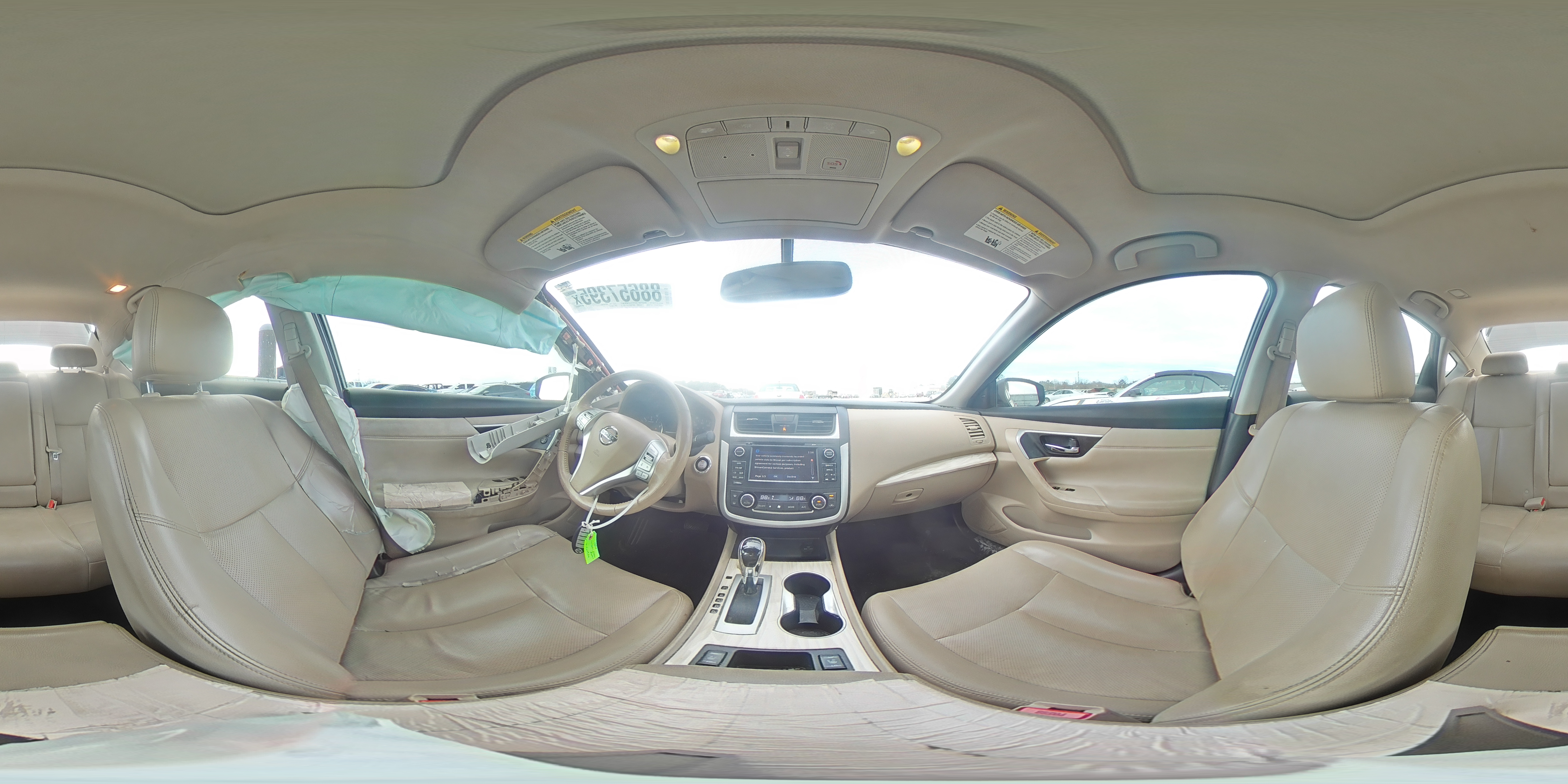 2016 Nissan Altima - Image 13
