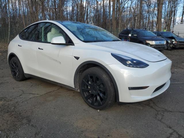  TESLA MODEL Y 2023 Белый
