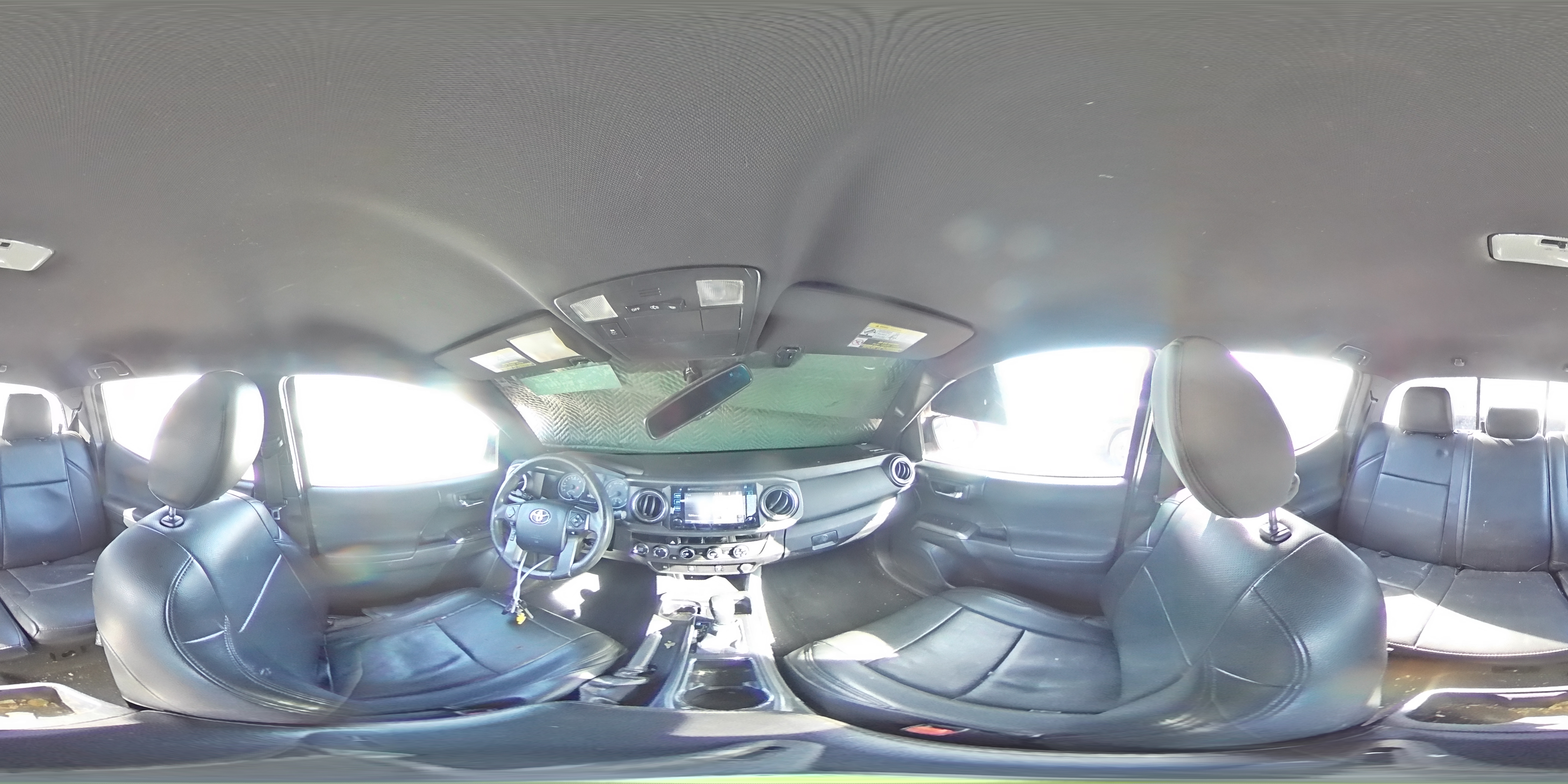 2017 Toyota Tacoma - Image 13