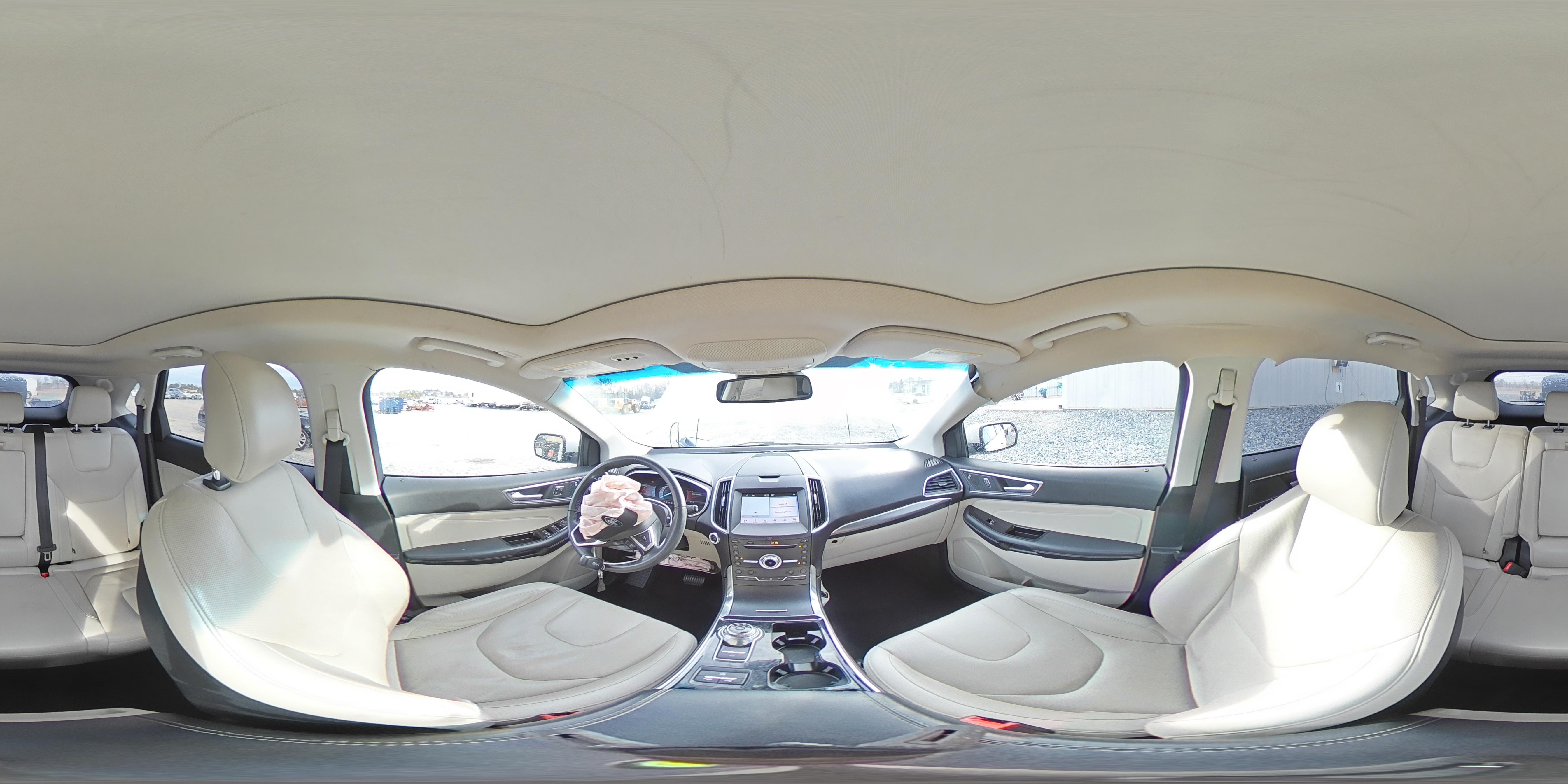2019 Ford Edge - Image 15