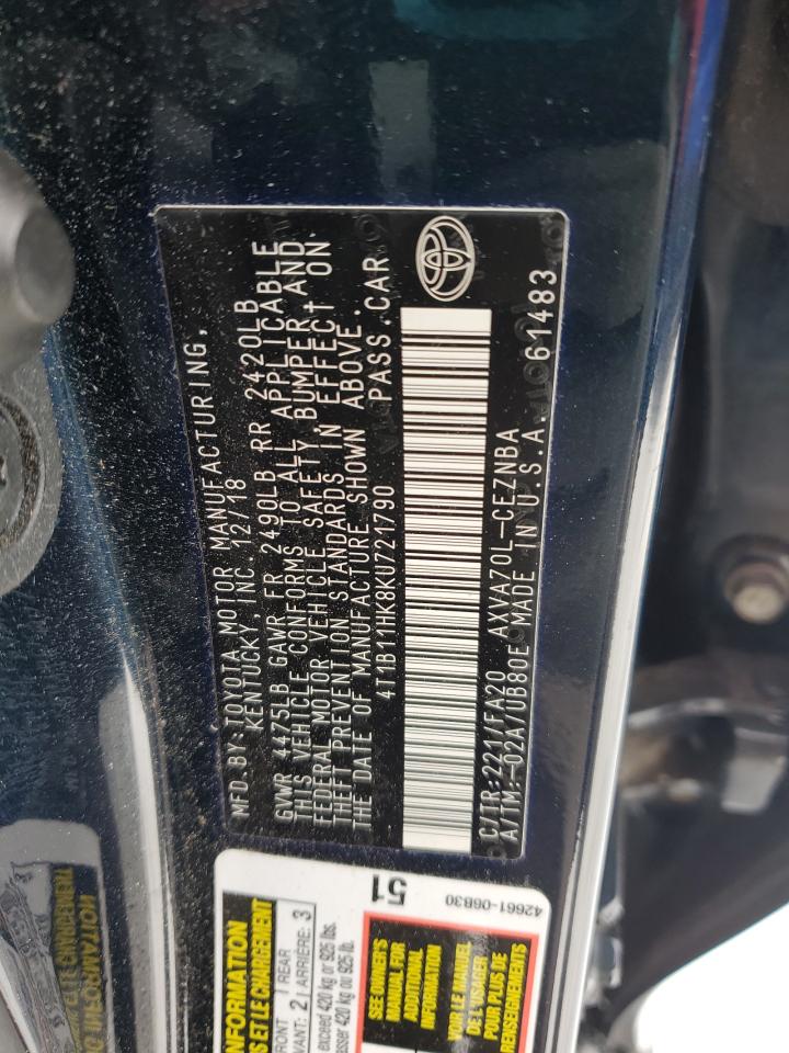 2019 Toyota Camry - Image 12