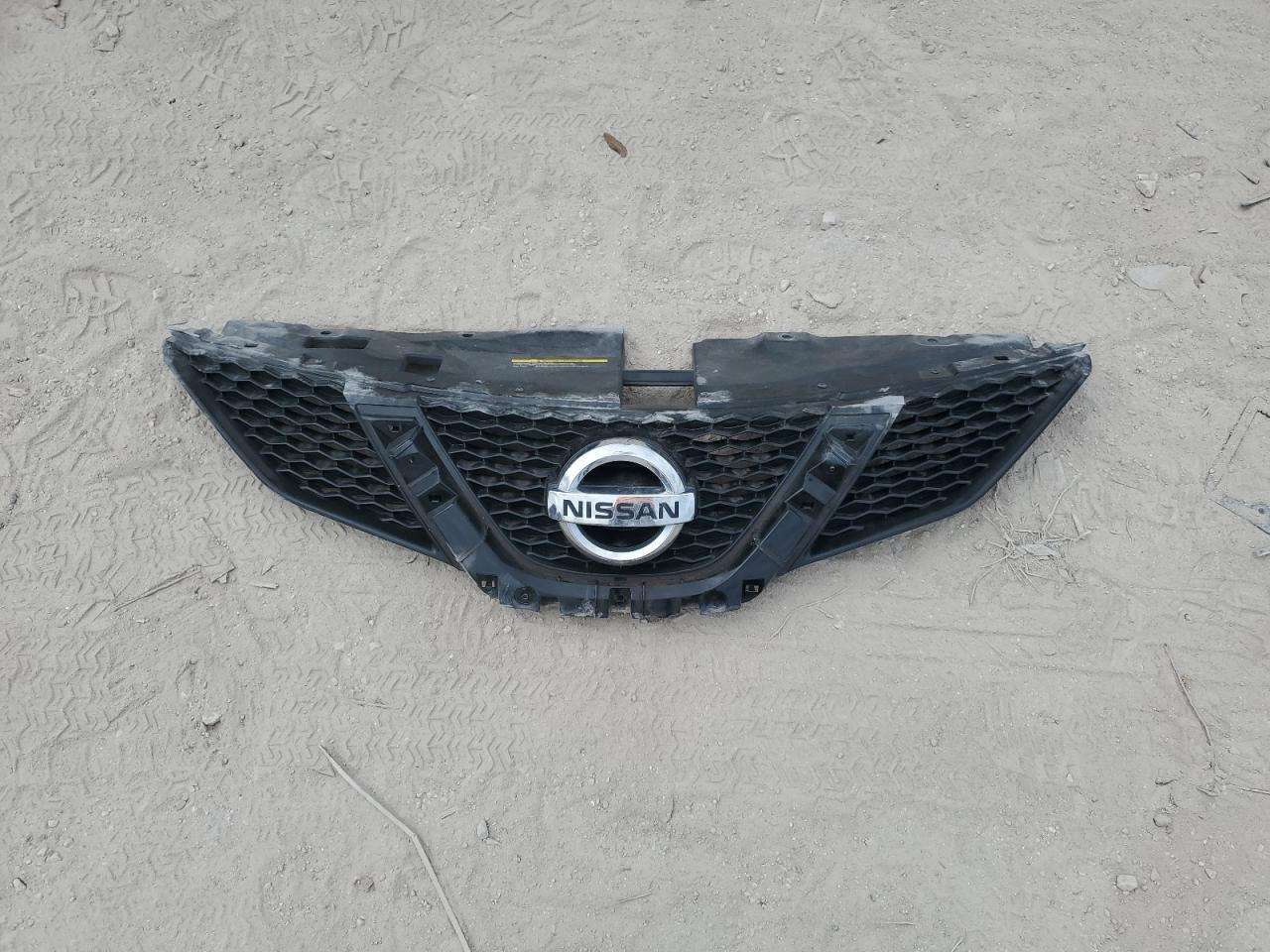 2017 Nissan Rogue - Image 13