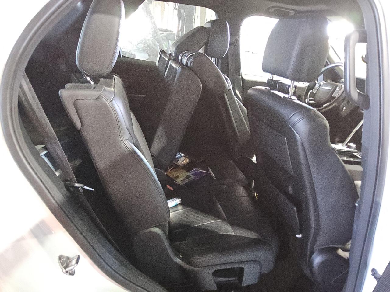 2018 Land Rover Discovery - Image 7