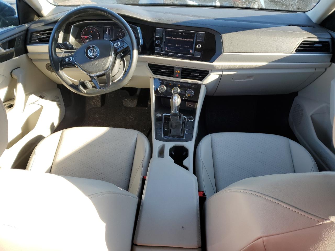 2019 Volkswagen Jetta - Image 8