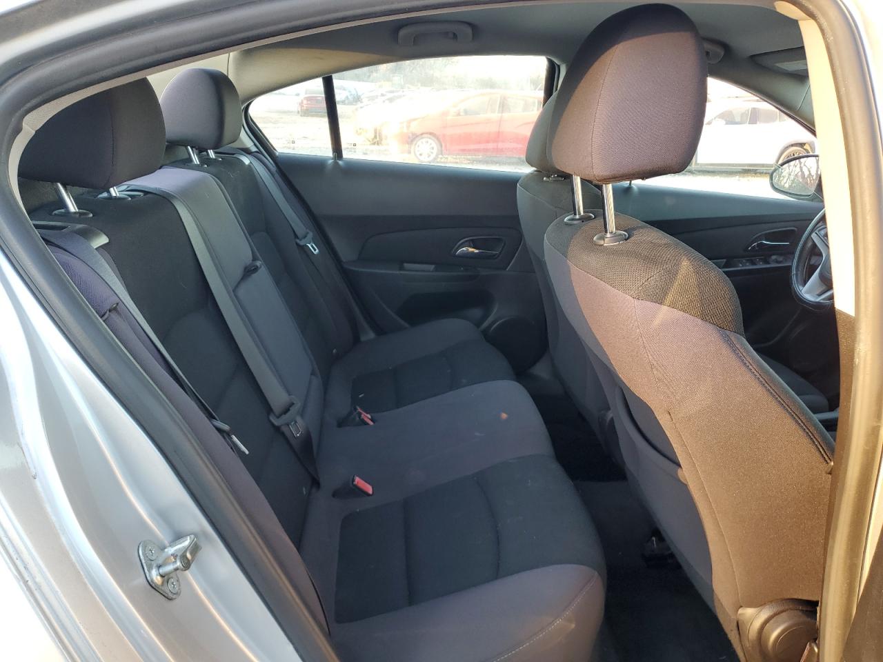 2014 Chevrolet Cruze - Image 10