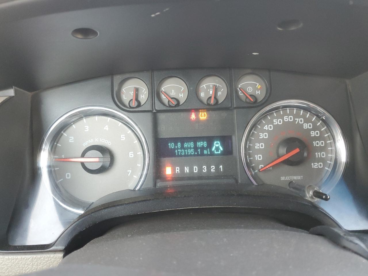 2010 Ford F-150 - Image 9