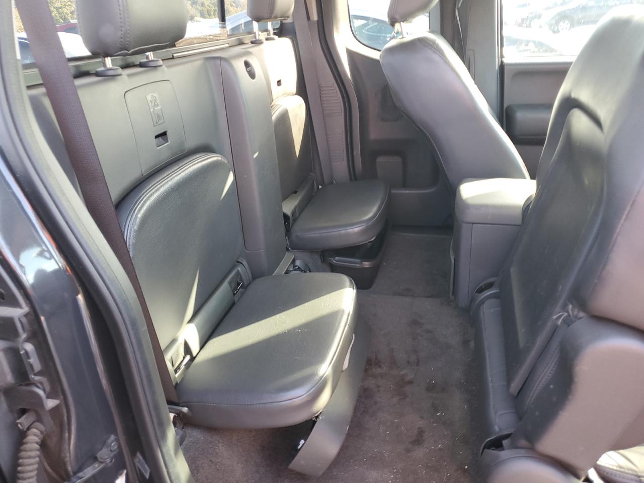 2013 Nissan Navara (Frontier) - Image 11