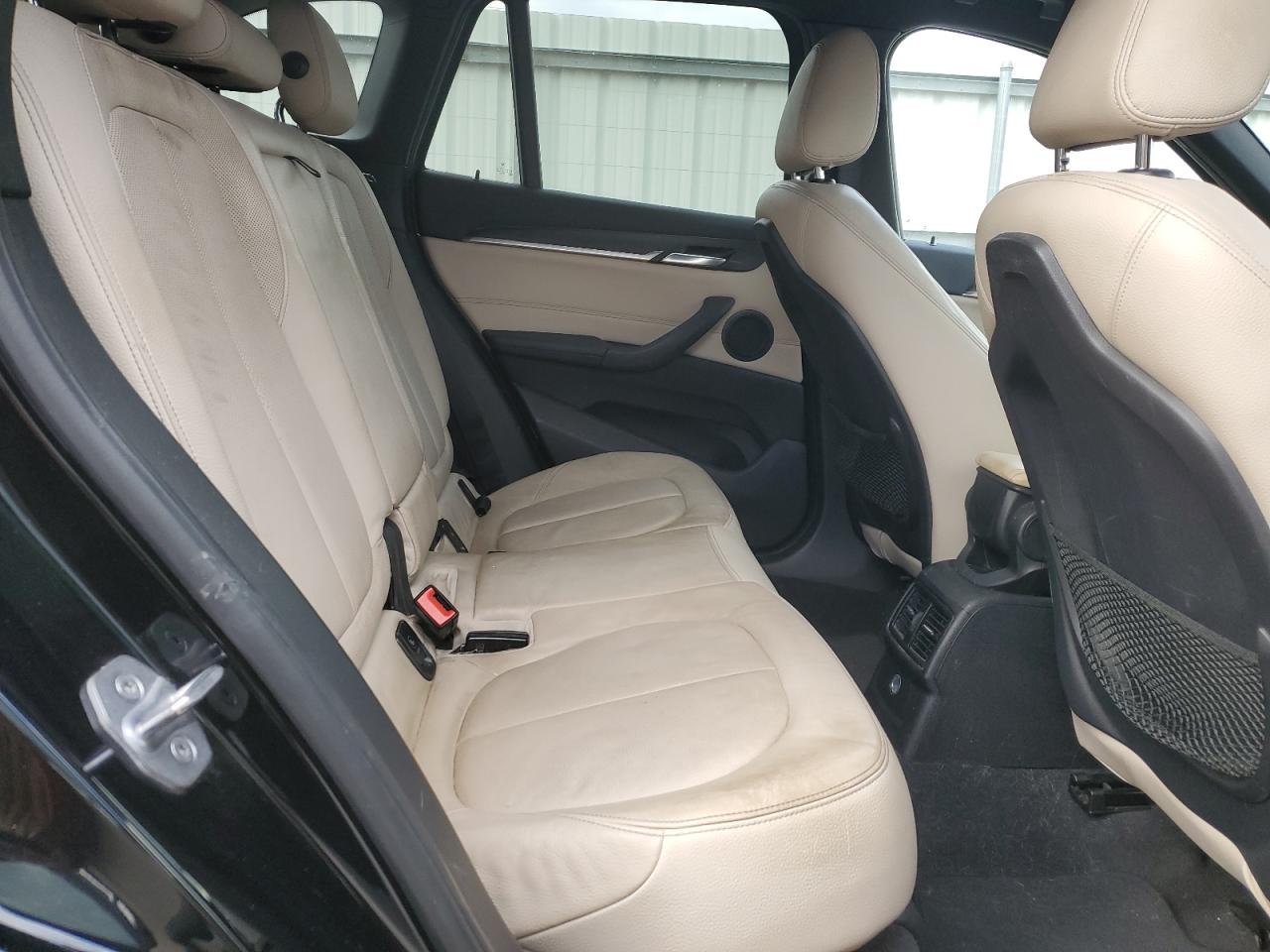 2016 BMW X1 - Image 10