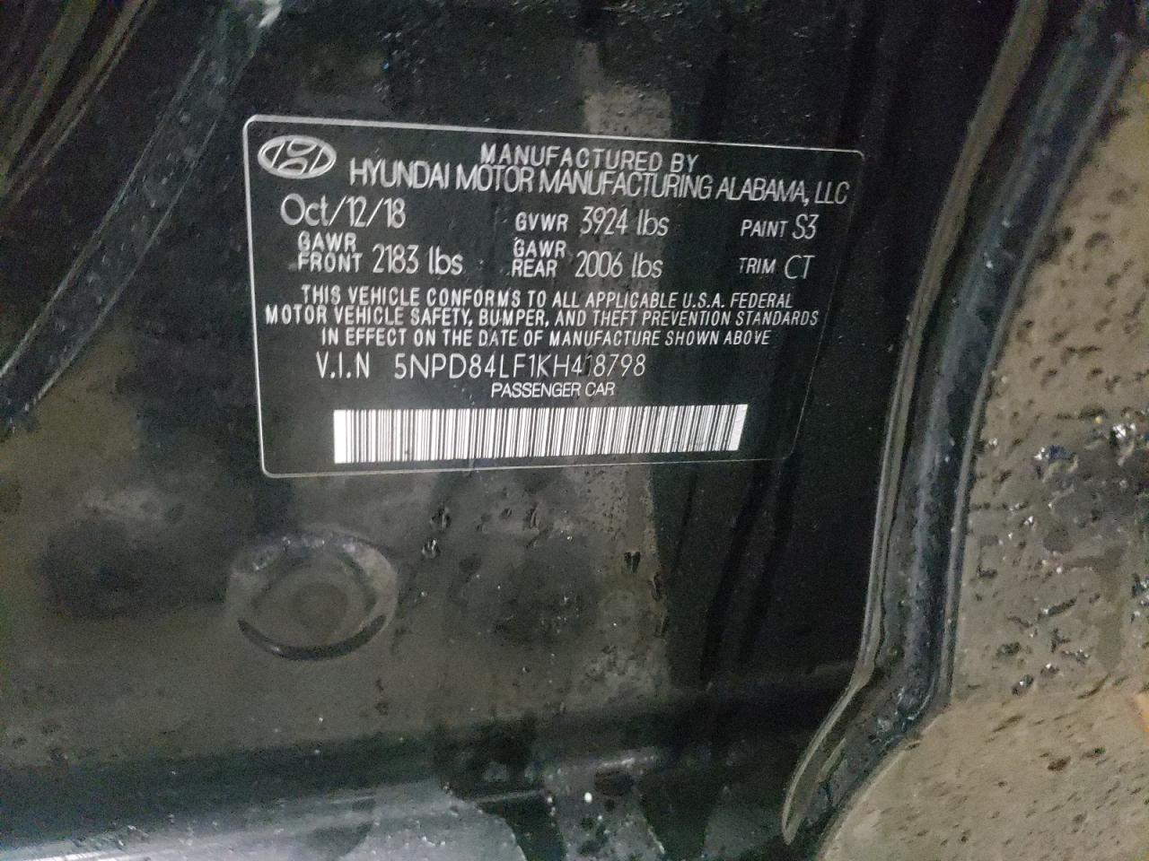 2019 Hyundai Elantra - Image 12