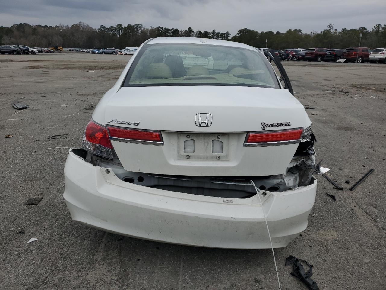 2012 Honda Accord - Image 6
