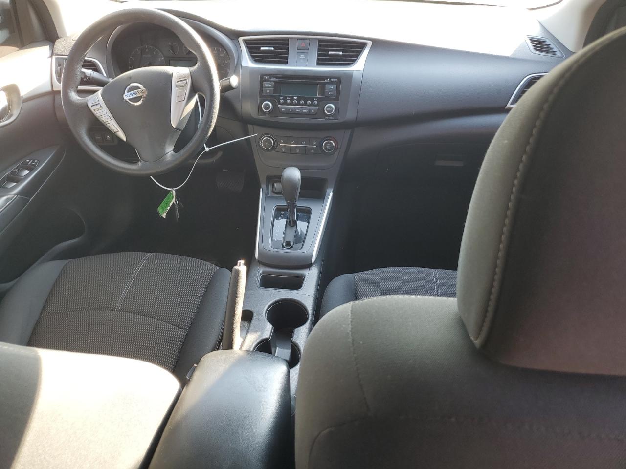 2017 Nissan Sentra - Image 8