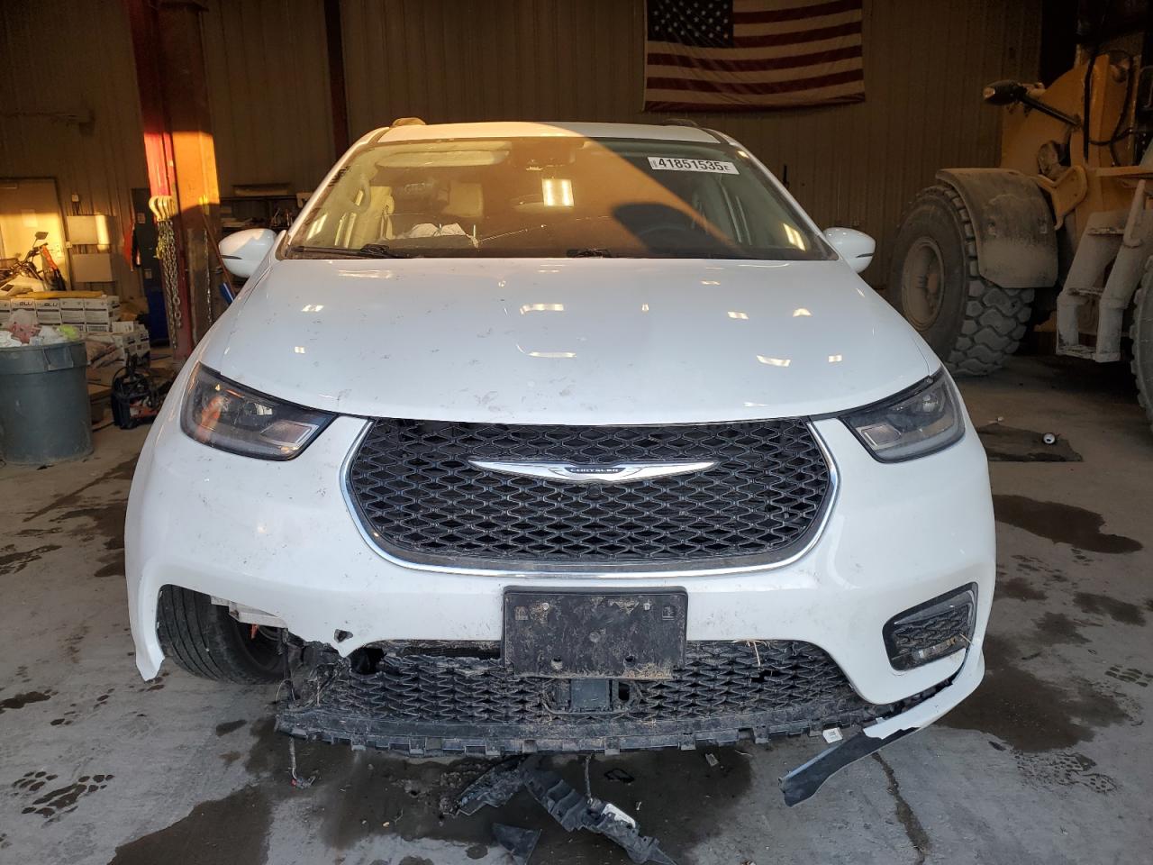 2022 Chrysler Pacifica - Image 5