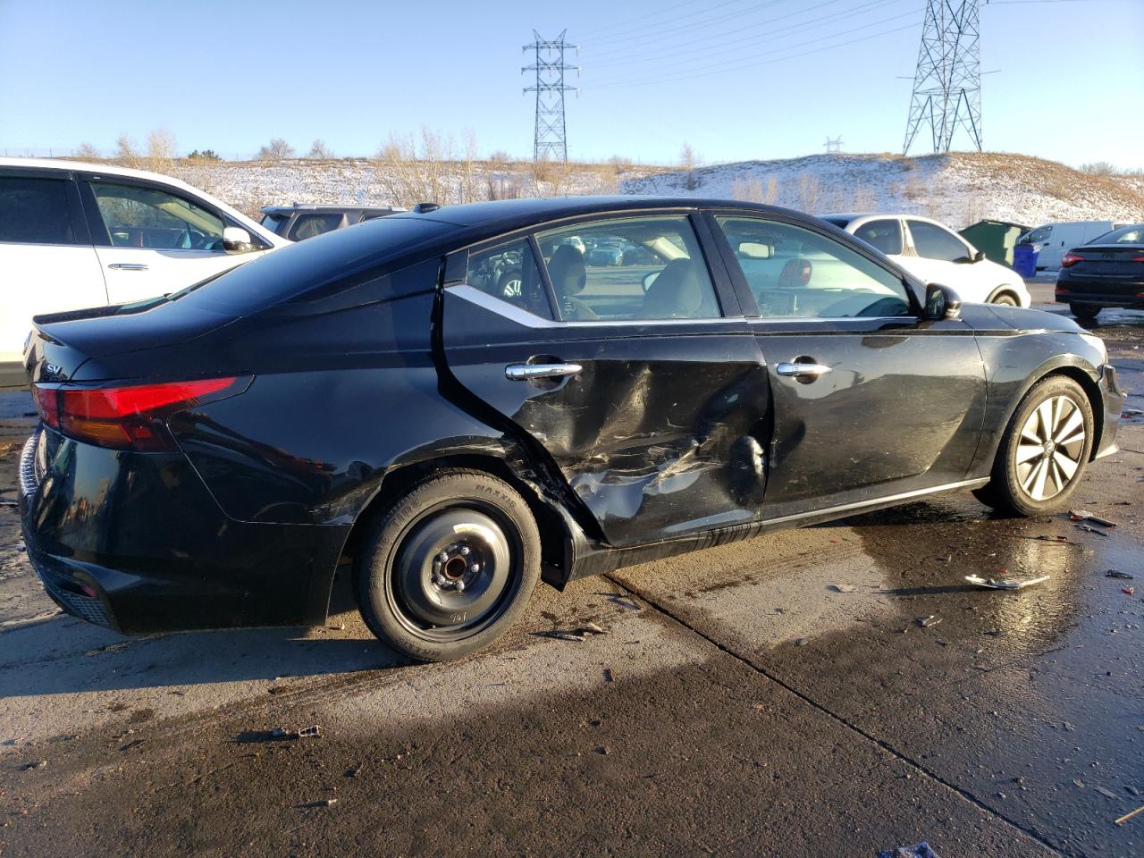 2019 Nissan Altima - Image 3