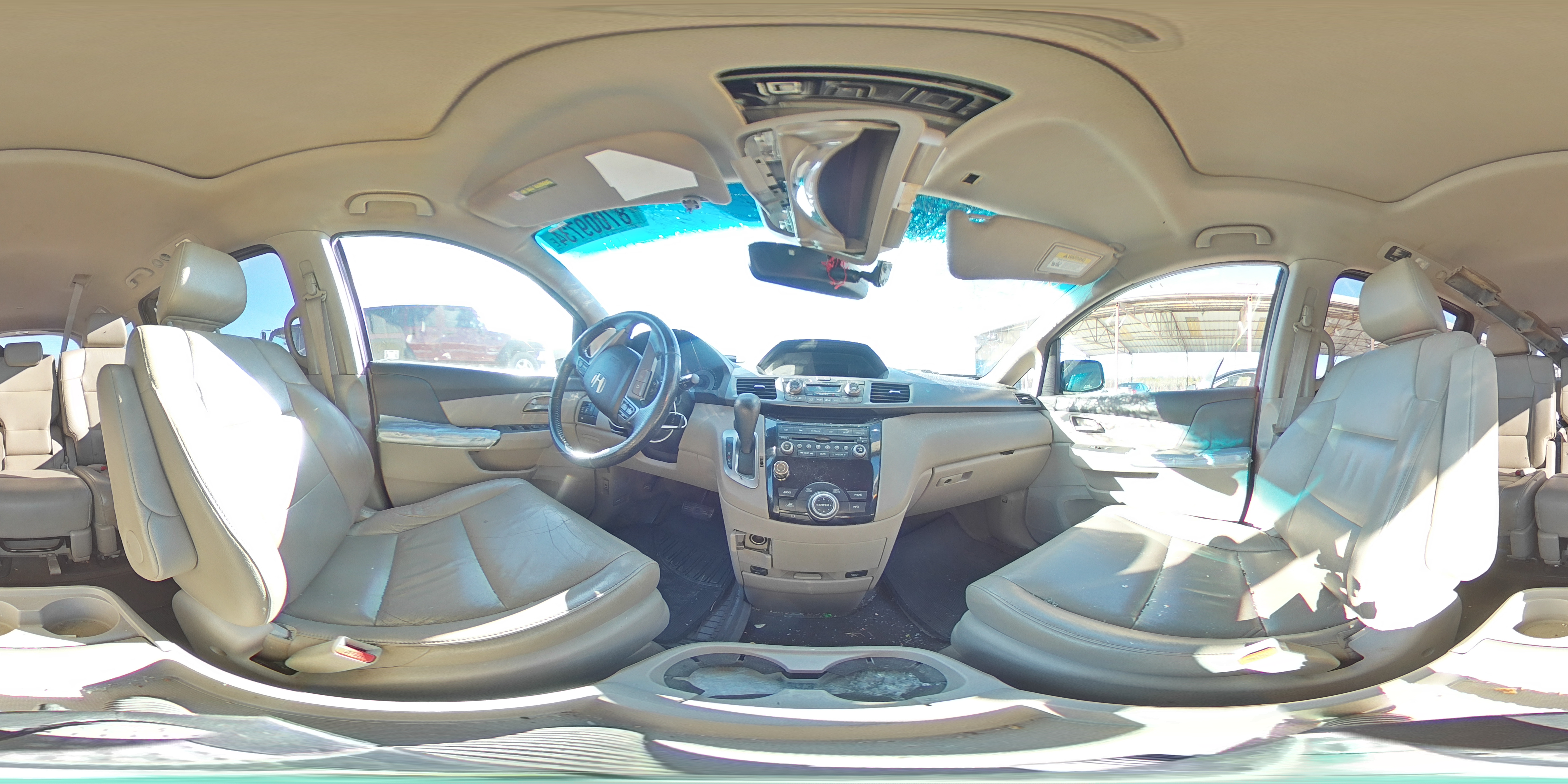 2011 Honda Odyssey - Image 14
