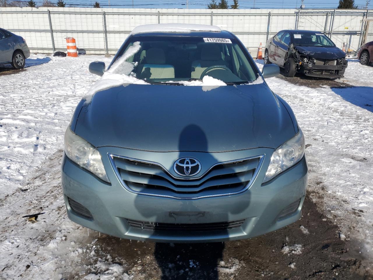 2011 Toyota Camry - Image 5