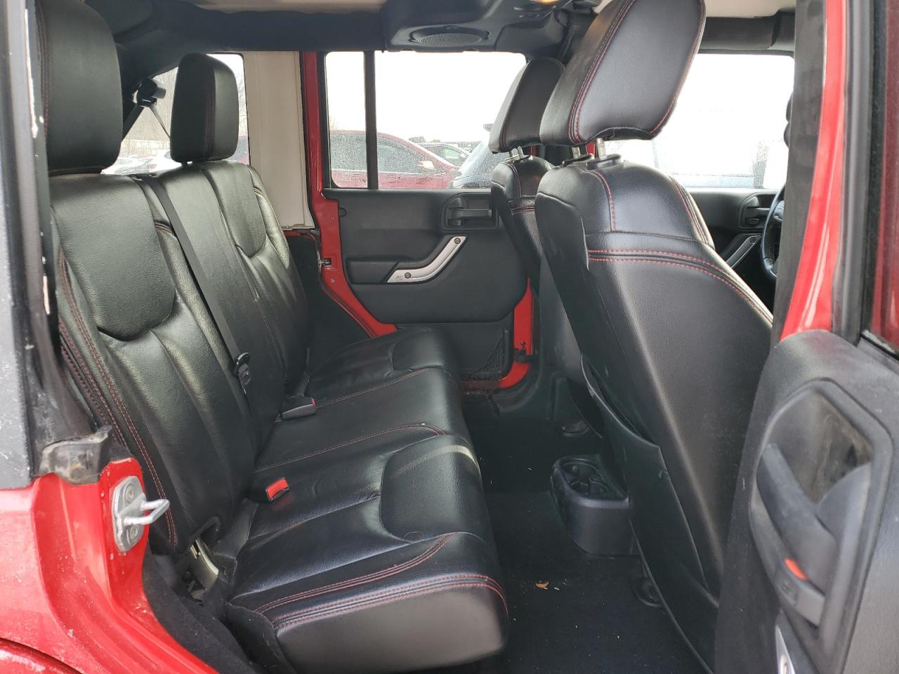 2014 Jeep Wrangler - Image 11