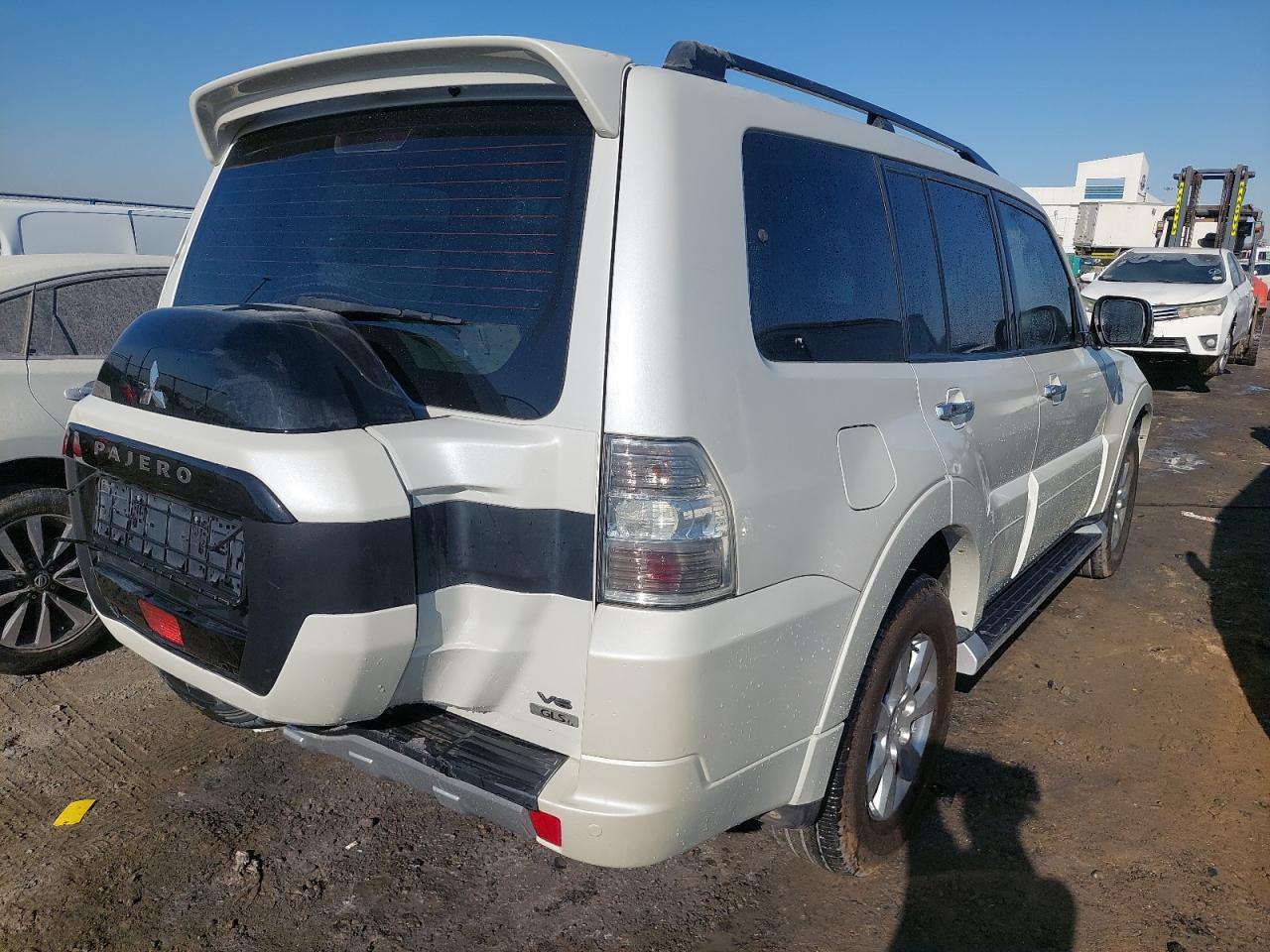 JE4MR62N5HJ707755 - 2017 Mitsubishi Pajero - #41345225