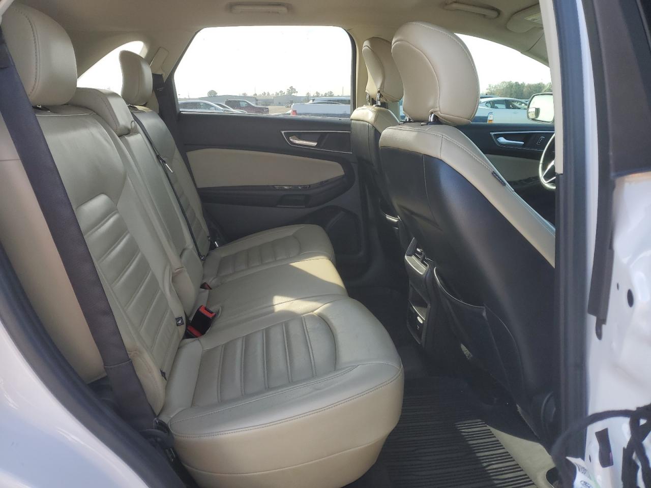 2017 Ford Edge - Image 12