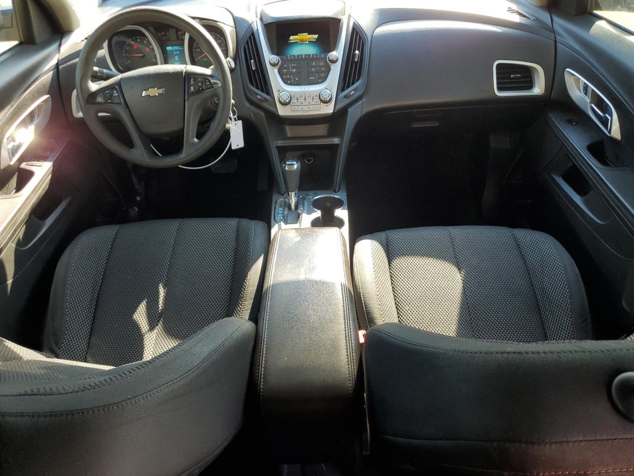 2016 Chevrolet Equinox - Image 8